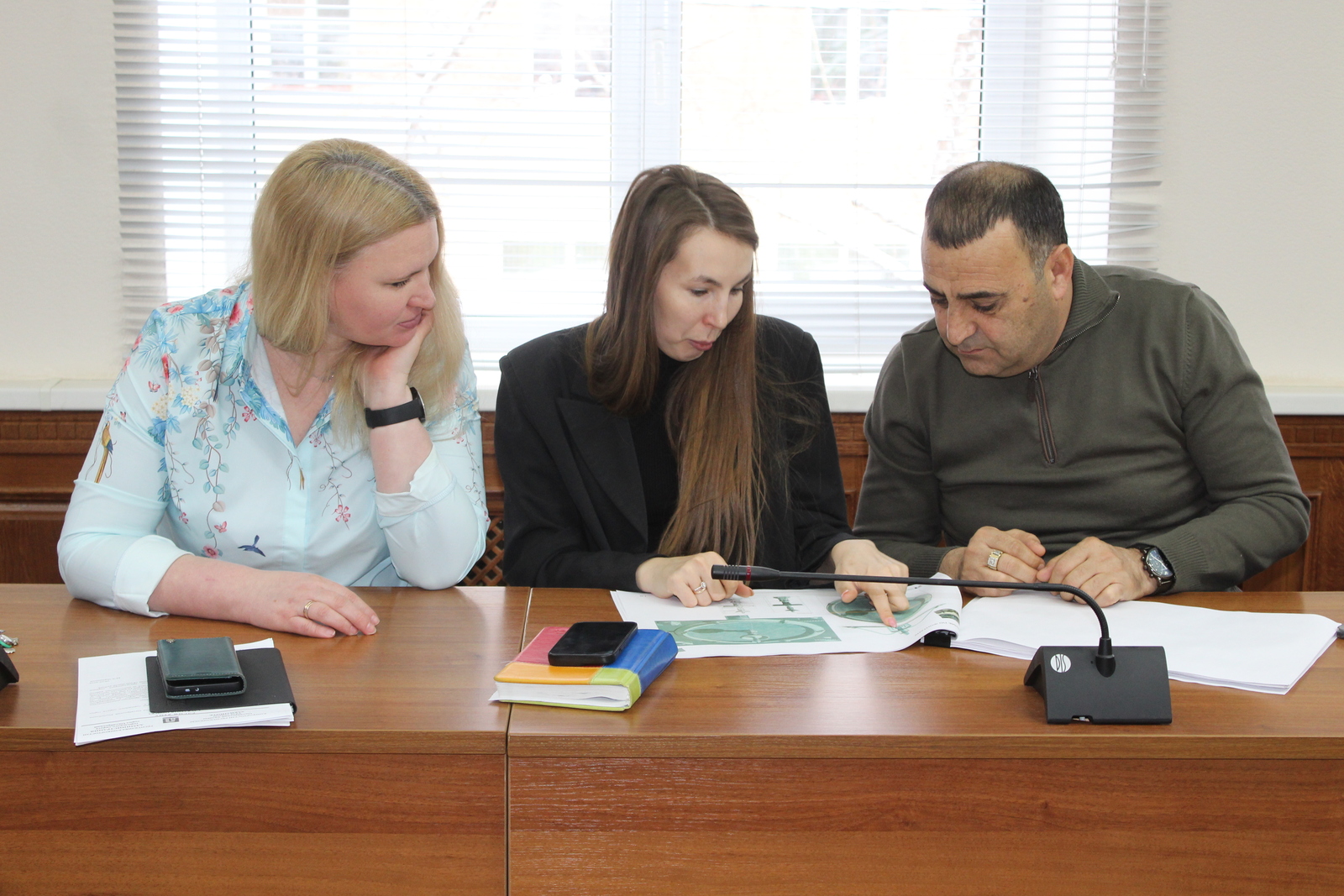 Октябрьский: мирасны саклап