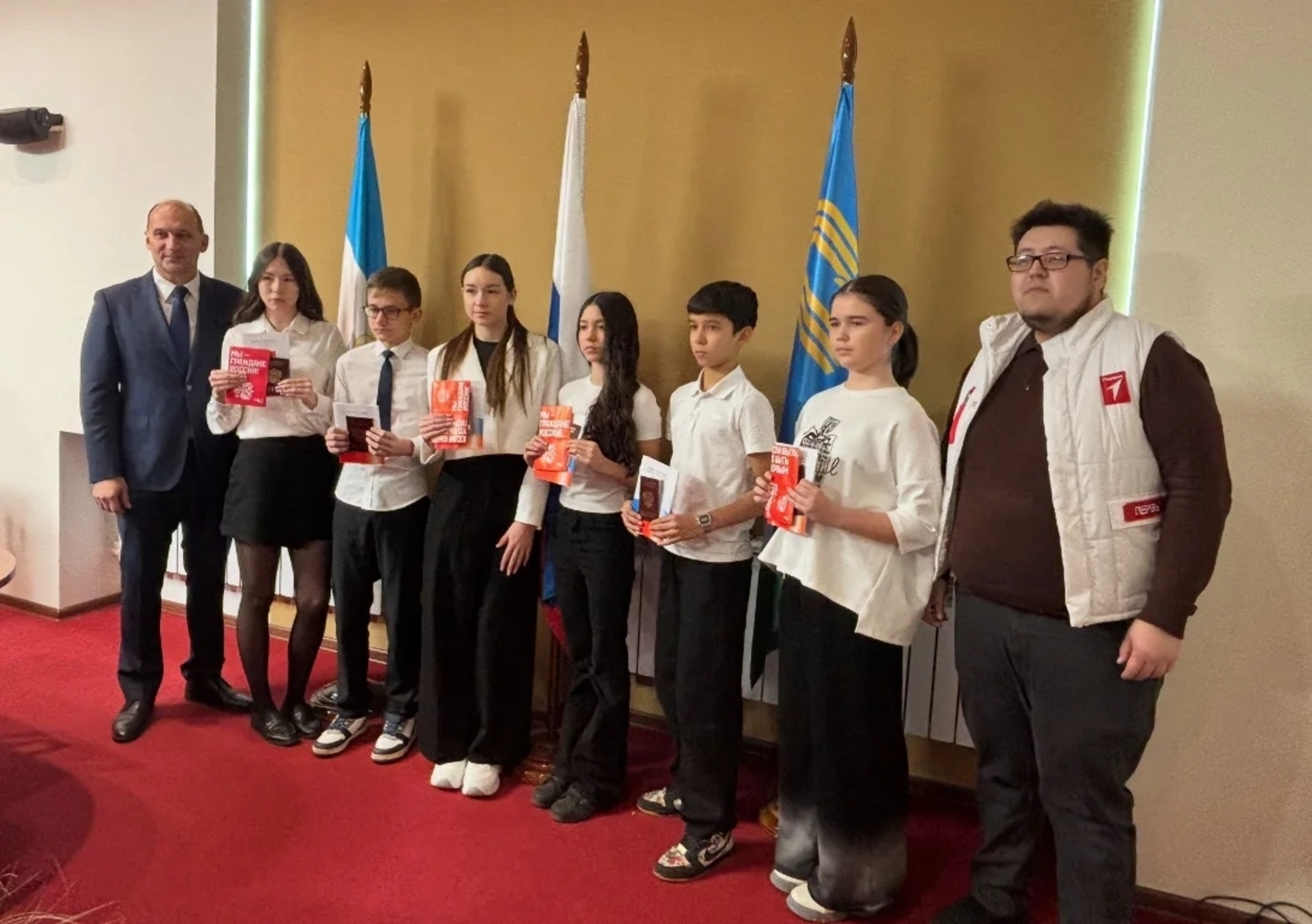 Тырыш хезмәт илгә тугрылык билгесе