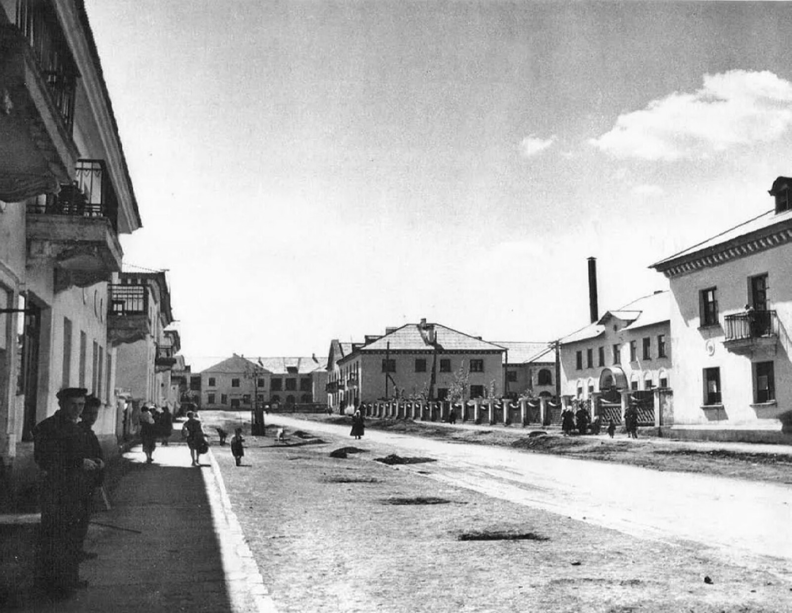 Сурәтләрдә — тарих чалымнары