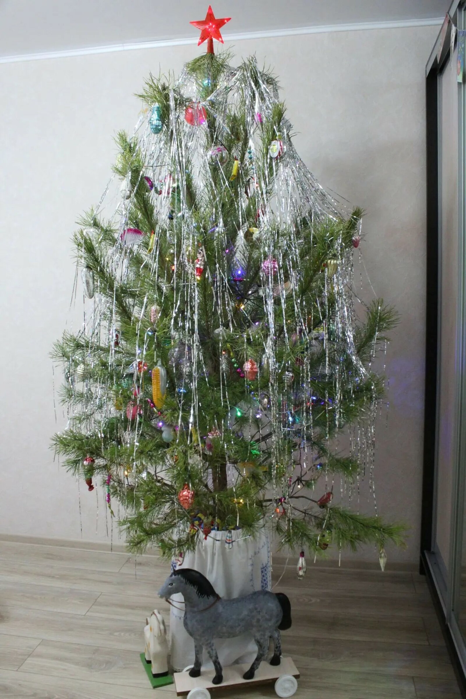 Совет уенчыклары - башкорт чыршысында