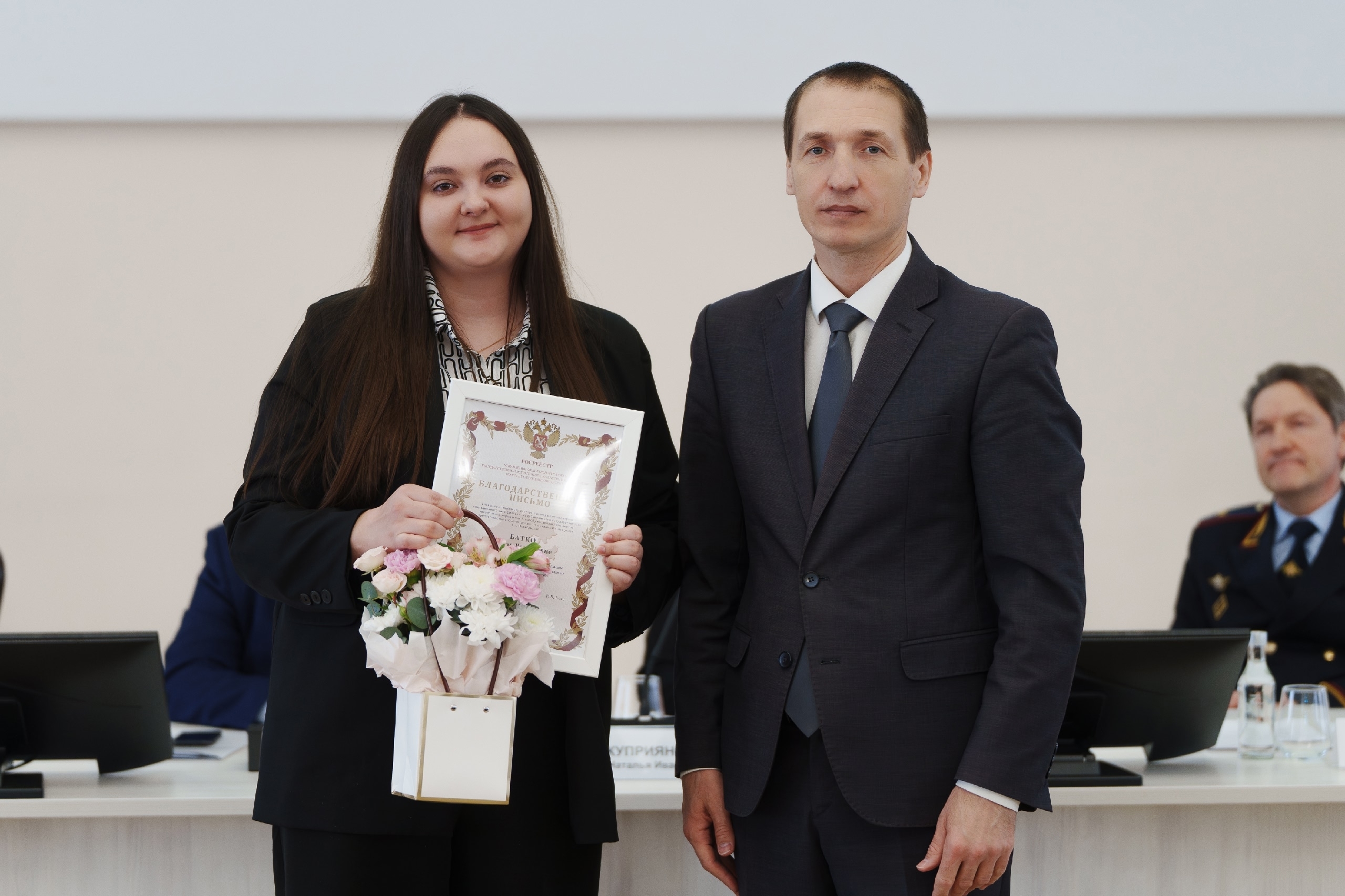 Тырыш хезмәткә — лаеклы бүләкләр