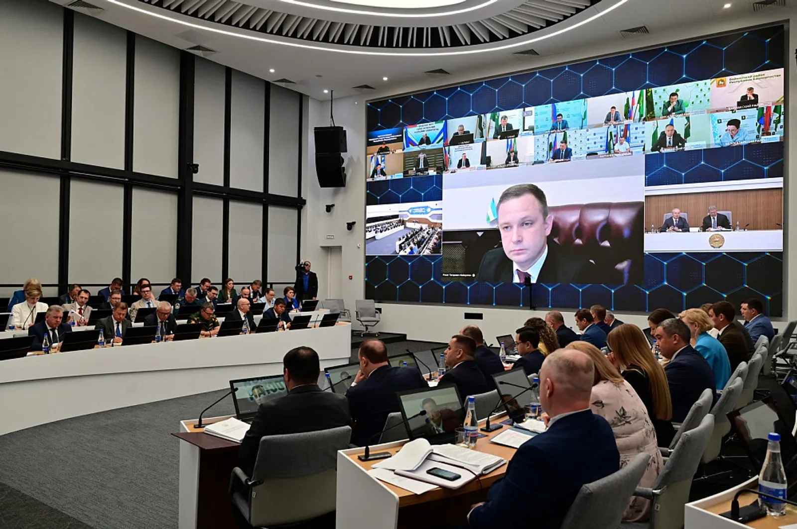 На базе Полпредства Башкортостана начал работу Центр кадровой стажировки