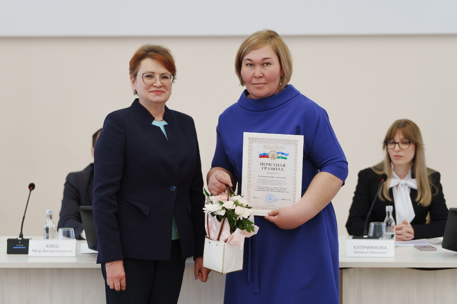 Тырыш хезмәткә — лаеклы бүләкләр