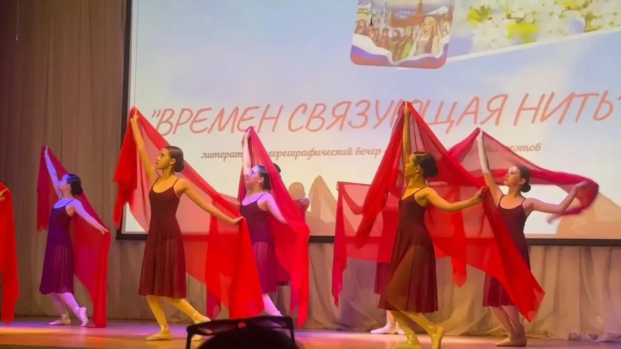 «Вакытларны бәйләүче җеп»: күңелләрне берләштергән кичә!